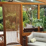 Apartment Wybo Mit Garten