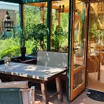Wybo Mit Garten