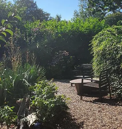 Wybo Mit Garten *