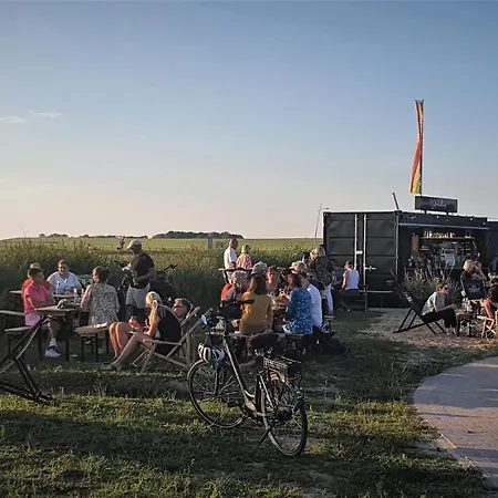 Apartman Wybo Mit Garten *